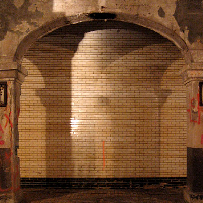 13 Photos of Cleveland's Deserted Detroit-Superior Underground Subway