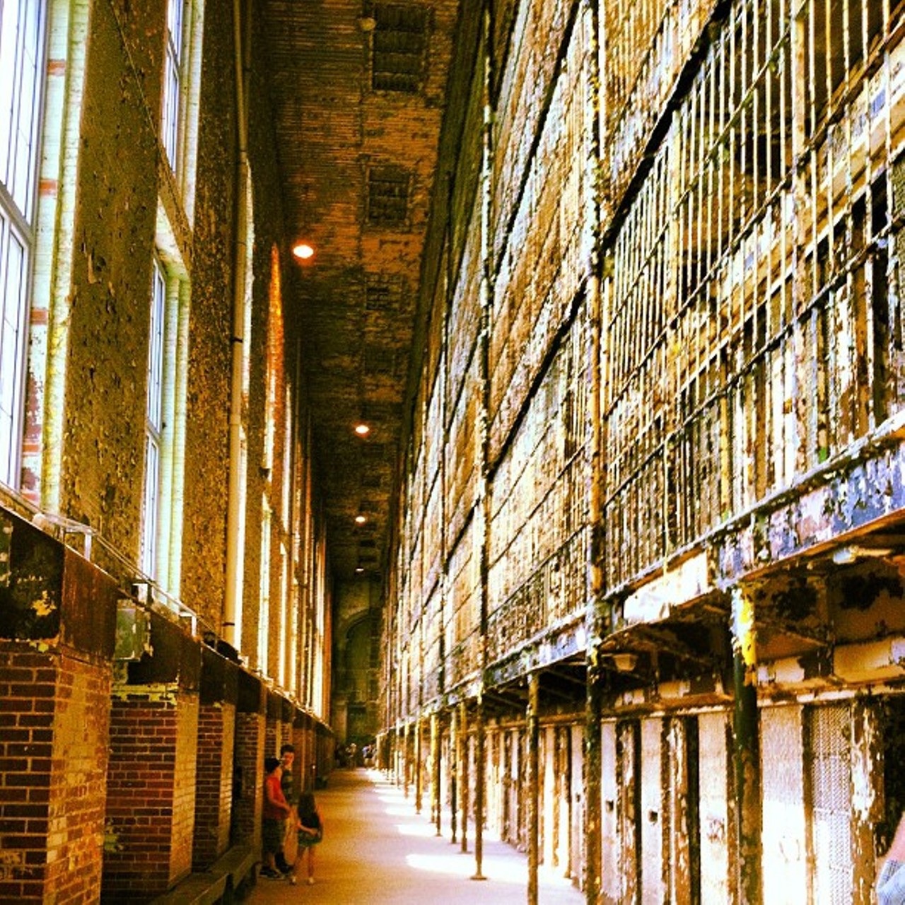Built in 1886, the Mansfield Reformatory was intended to be a milestone in prison reform. However, it soon gained a reputation for abuse, murder and torture. The prison shut down in 1990, but it is widely regarded as one of the most active haunted places in the United States. The spirits of workers and prisoners reportedly remained trapped, haunting the deteriorating and very intimidating prison.