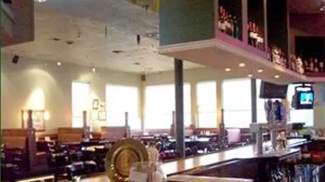 Image: Bunker's Sports Bar and Grill