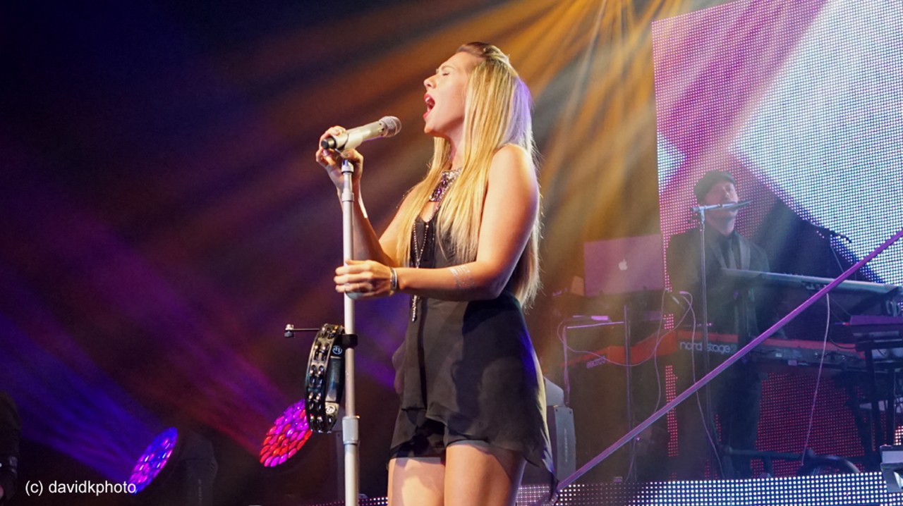 Colbie Caillat Performing at Hard Rock Live