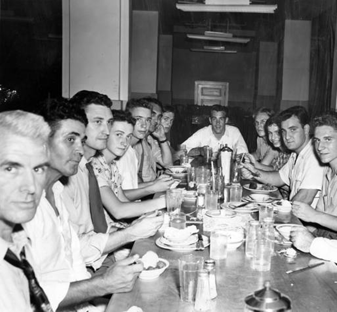 Dining with the Browns in 1947.