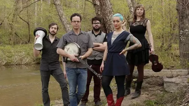 Image: Dinner & a Concert: The Duhks