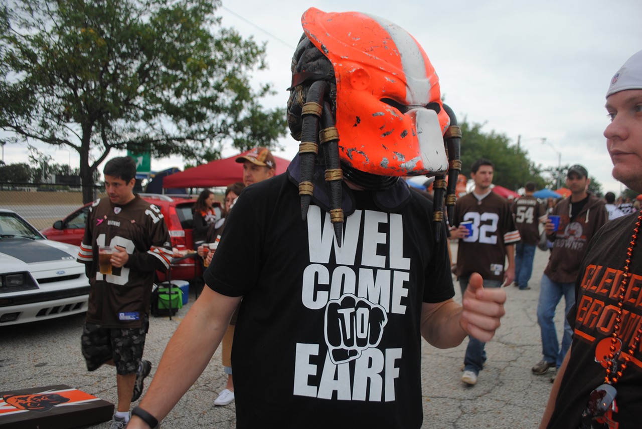 PHOTOS: Cleveland Browns Fans Celebrate the Home Season Opener at Municipal Lot