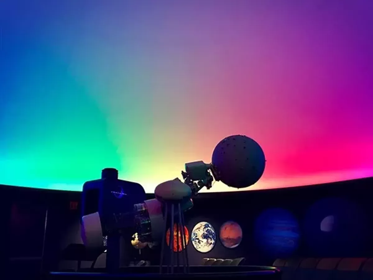 a4bf3953_colorful_planetarium.webp