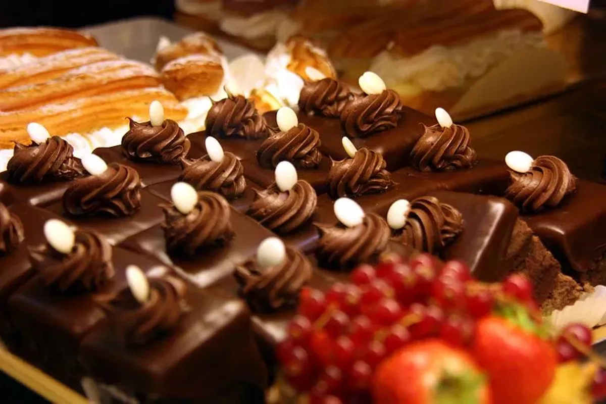 800px-amandine_cake.webp