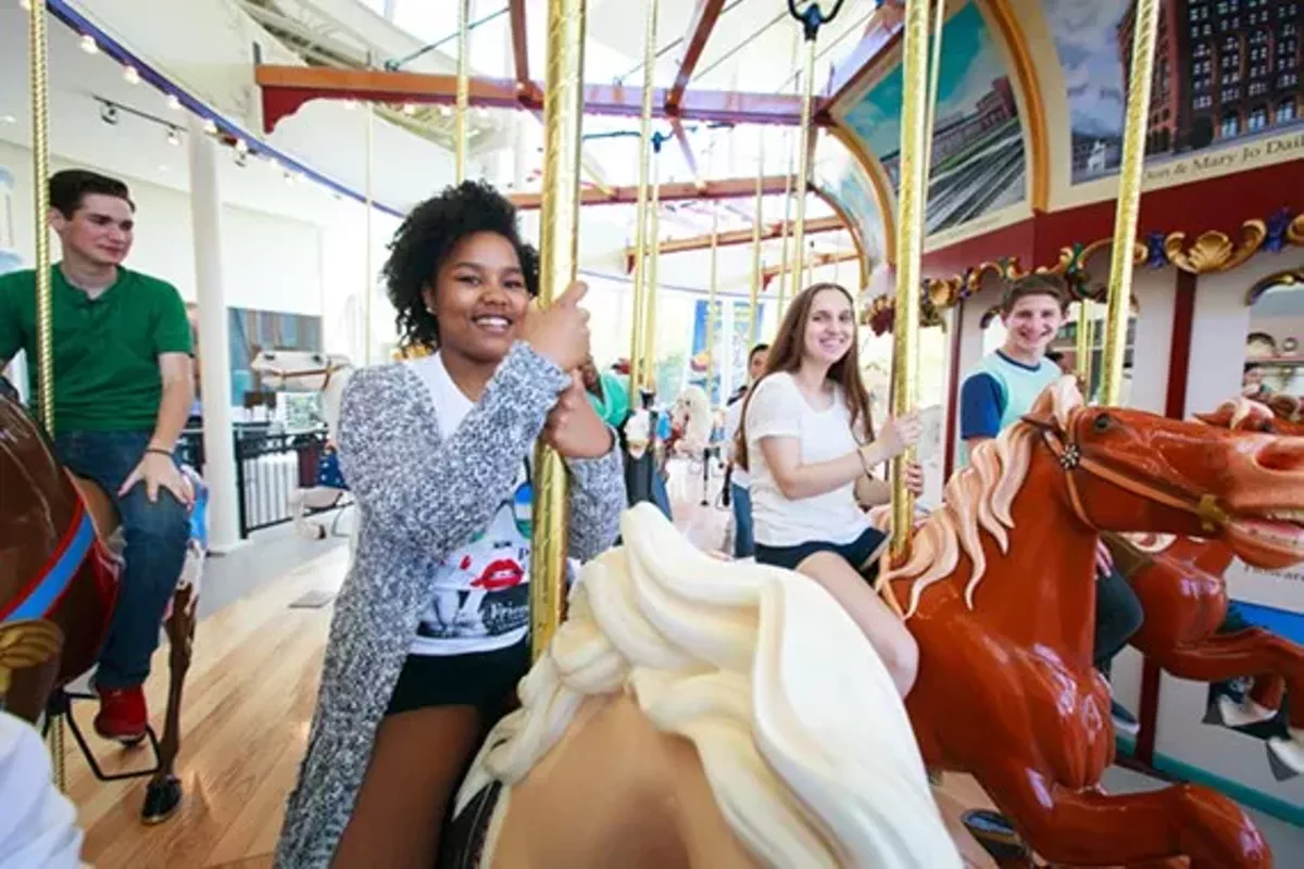 a5e2ae50_carousel.webp