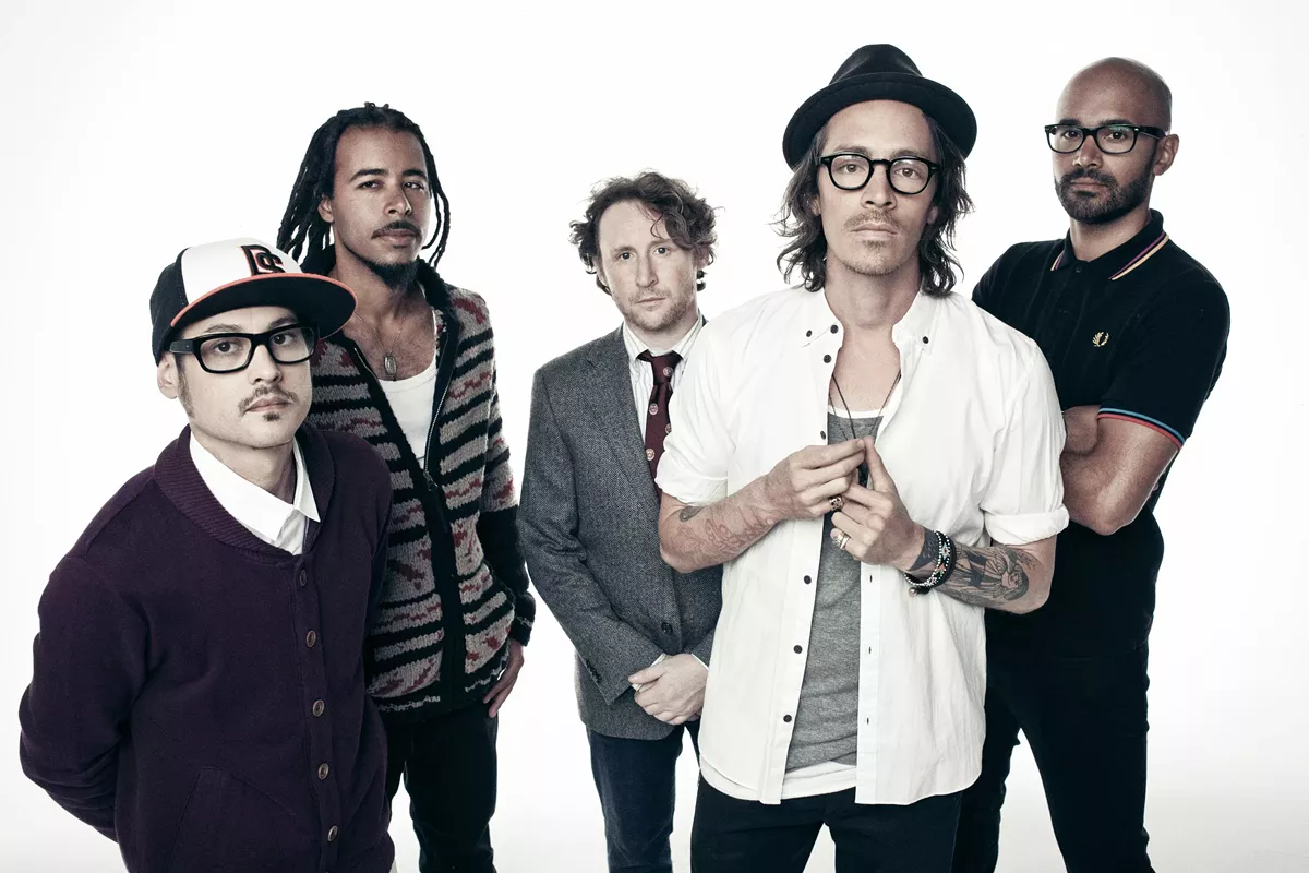 incubus_2012_press_shot.webp