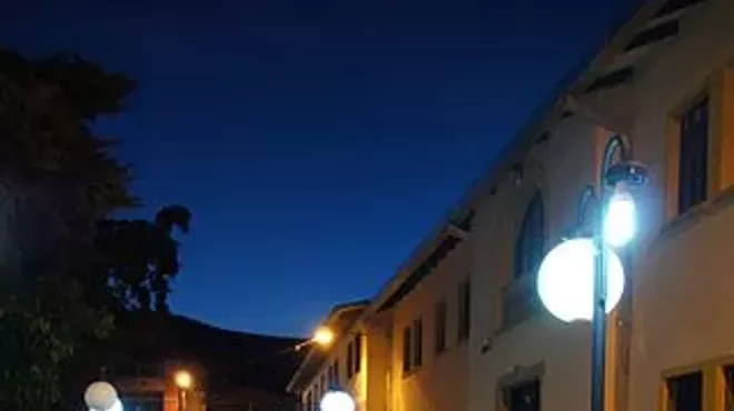 Image: Cleveland Pops &mdash; Under the Streetlamp: Music of the '50s, '60s and '70s