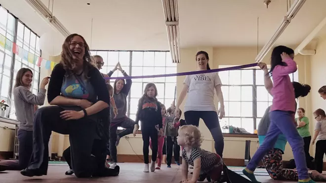 Image: Free Family Yoga Class with Kidding Around Yoga!