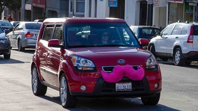 You Could Win $300 From Lyft and a Monthly RTA Pass if You Pledge to "Ditch Your Car" in October