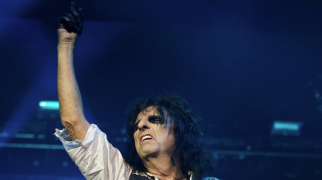 Alice Cooper to Play Jacobs Pavilion at Nautica in July