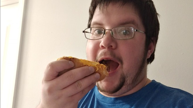 One Ohio Man Vows to Eat 1,000 Skyline Chili Coneys in 2019 Without Barfing Everywhere