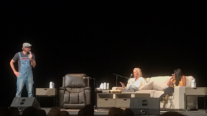 Dax Shepard Welcomed Special Guest Monica Potter for Sunday Night's Live Taping of Armchair Expert in Cleveland