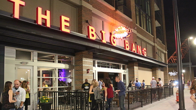 Someone Who Just Moved Here Reviews Cleveland Things: Big Bang Dueling Piano Bar