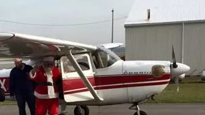 Image: Santa Fly-in and Pancake Breakfast