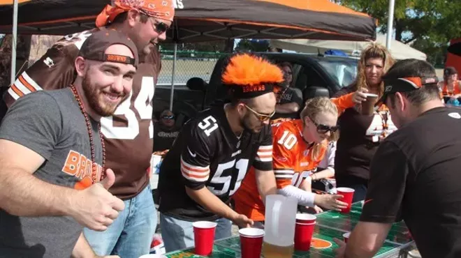 Image: Browns versus Pittsburgh Steelers