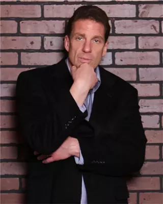 Image: John Knight as seen on The Tonight Show, Showtime & Comedy Central