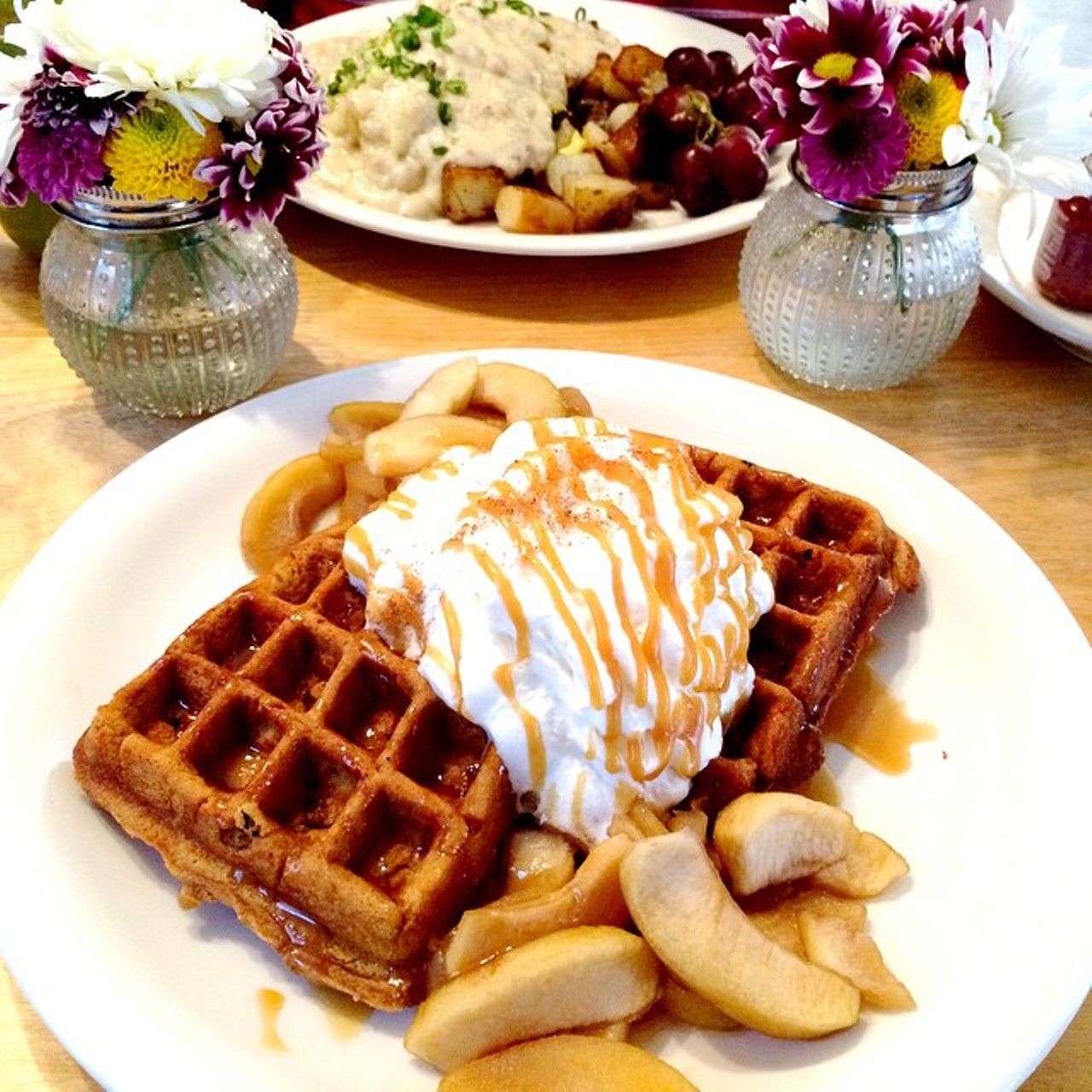 Gingerbread waffles. Photo by clefoodies.
