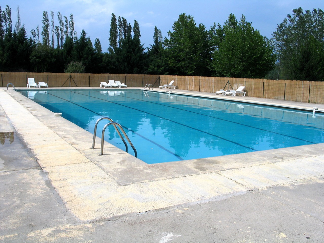 Posting signs at swimming pools is illegal (Akron) 
Before you get that itch to post a sign at a swimming pool in Akron, you should know that it&#146;s strictly prohibited . . . 
Photo via Jean-Paul Gaillard/Flickr