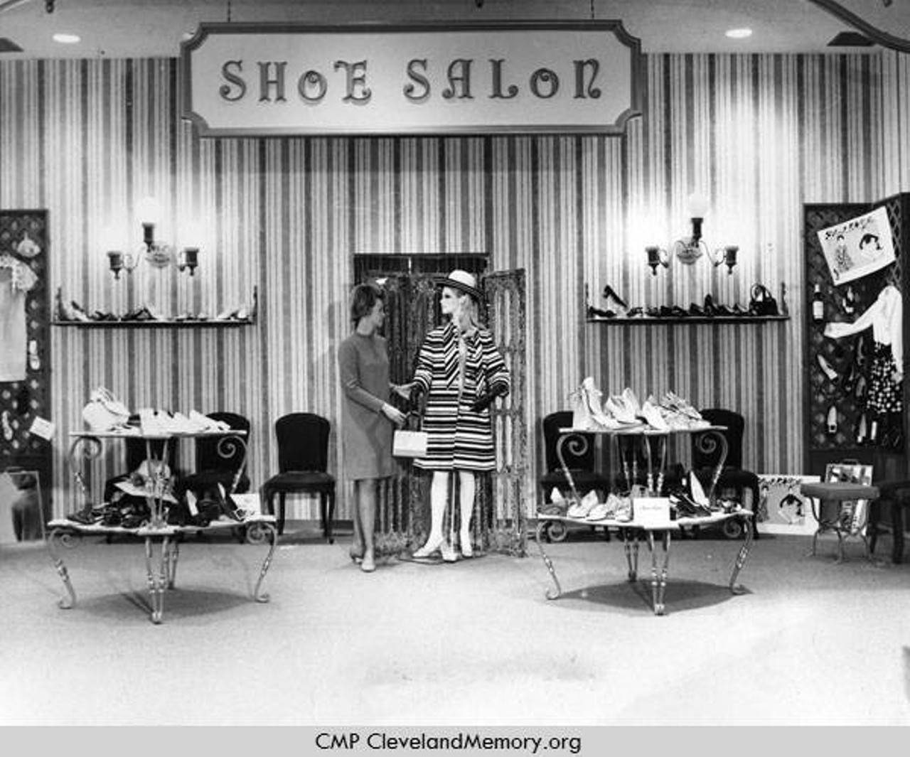  Shoe Salon, Parmatown Shopping Center