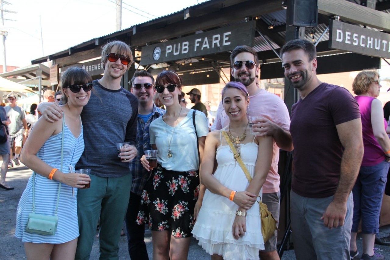 26 Photos from the Deschutes Pop-Up Pub in Hingetown