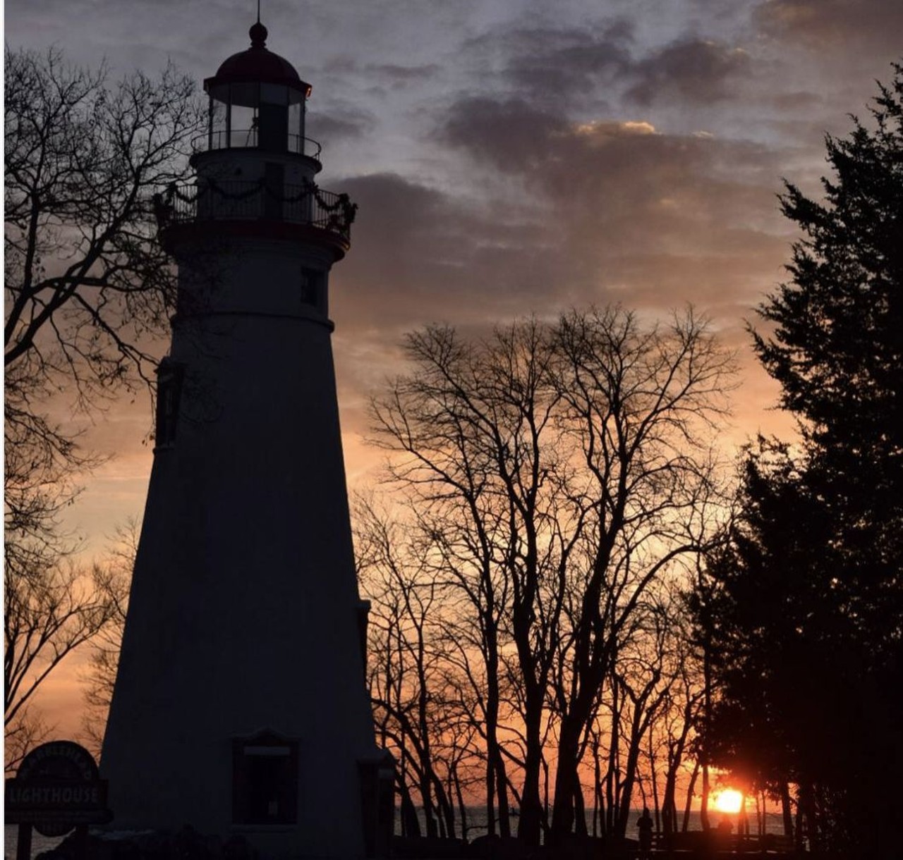  Marblehead
Marblehead boasts one the best scenic lighthouses in Ohio, perfect for taking in a spring sunset
Photo via @_Doctor_VV_/Instagram