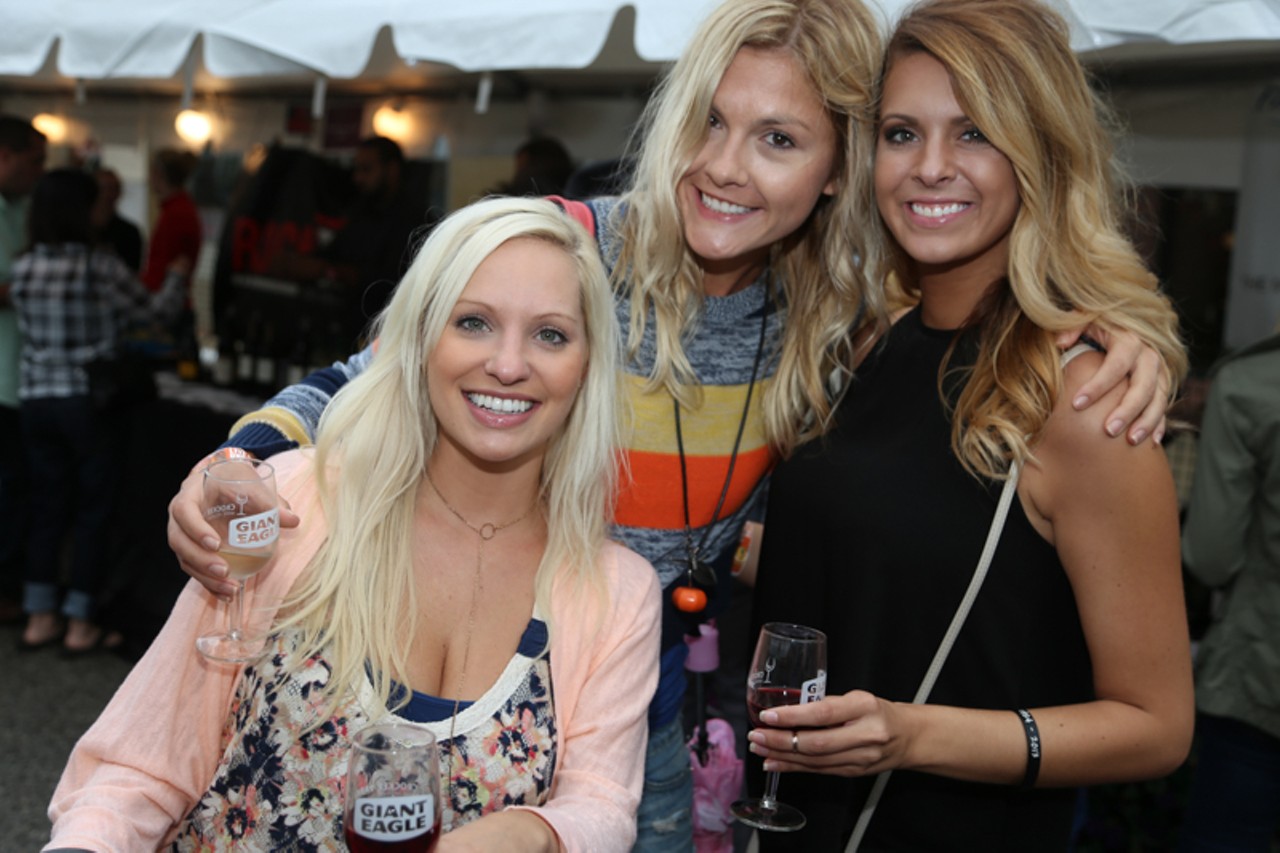 40 Photos from the Crocker Park Wine Festival