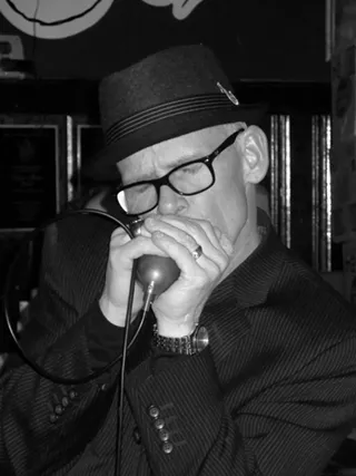 Image: A Harmonica Salute to Reese Black Germany