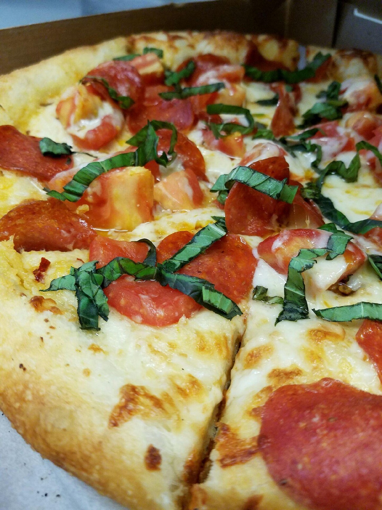  Crust
2258 Professor Ave., Cleveland
Crust is offering their 12 inch hot margherita pepperoni pizza with chopped garlic, crushed red pepper, tomato, smoked mozzarella, pepperoni & basil. Vegan and vegetarian options available.