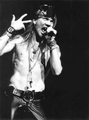 Axl Rose: His voice may be shot, but he's still lookin' - great!
