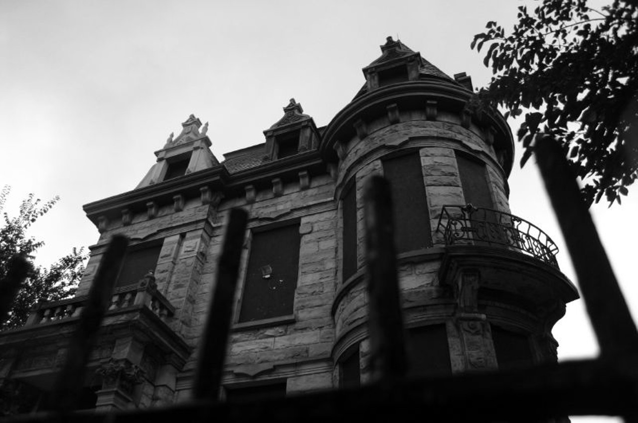  Haunted Cleveland Lakefront Ghost Tour 
Visit the famous sites of exorcisms, haunted houses and more on this tour. Tickets are $52 per person.
