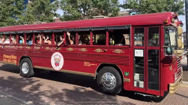 Image: Cleveland Funny Bus Tour
