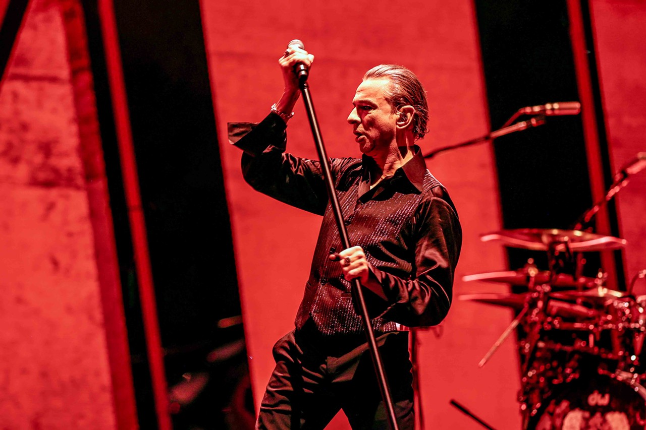 Concert Photos and Review Depeche Mode Sounded as Good as Ever in Long