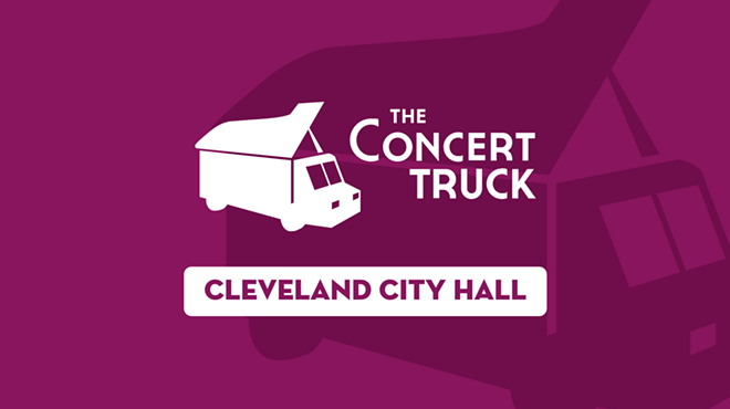 Image: Concert Truck at City Hall