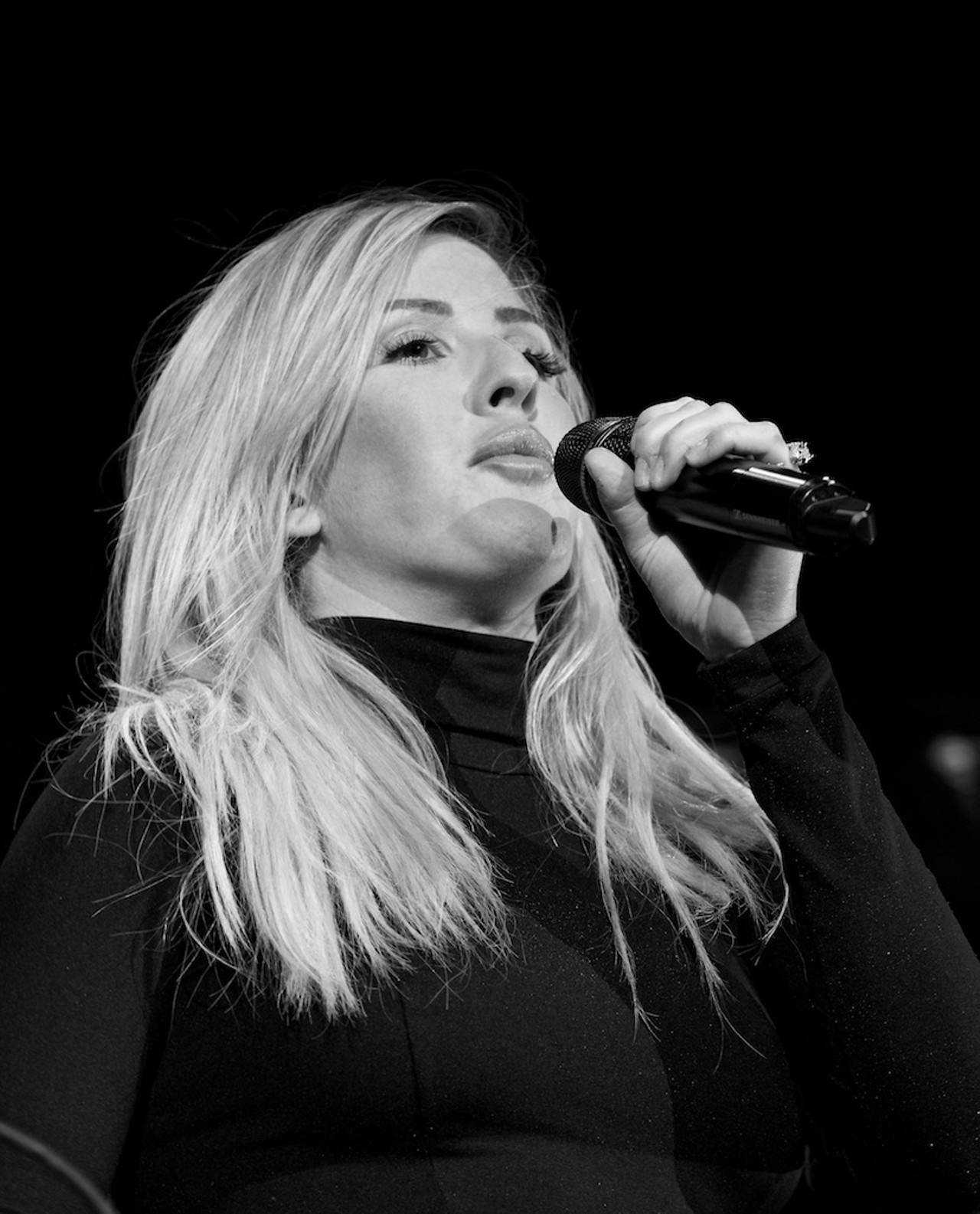 Ellie Goulding Performing at Jacobs Pavilion at Nautica