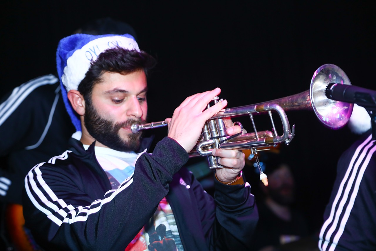 Everything We Saw at MIX at CMA: Holiday FUNKtion