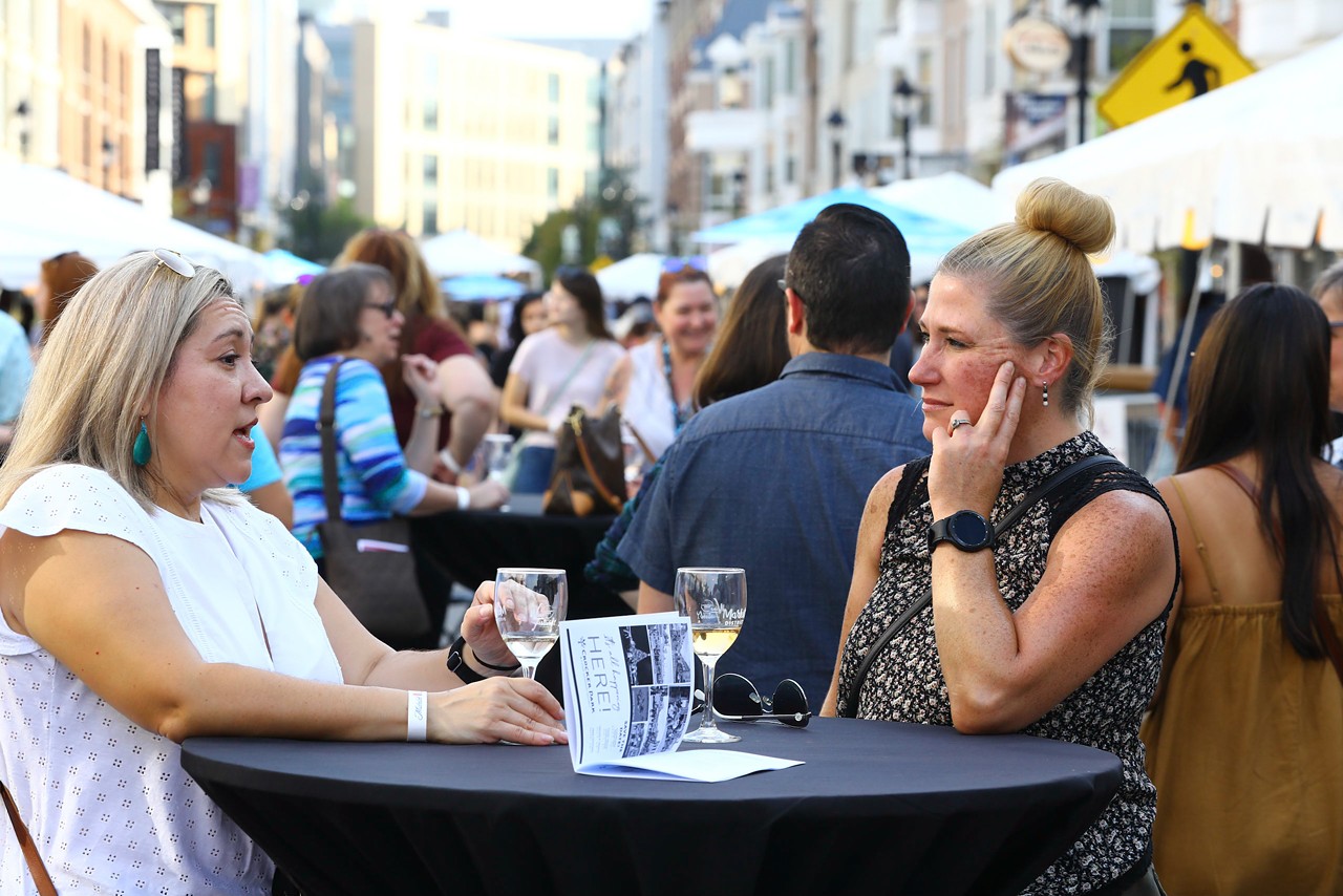 Everything We Saw at the 2022 Crocker Park Wine Festival