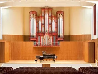 Warner Concert Hall