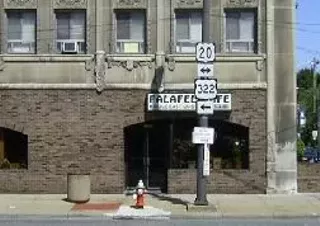 Image: Falafel Caf&eacute;