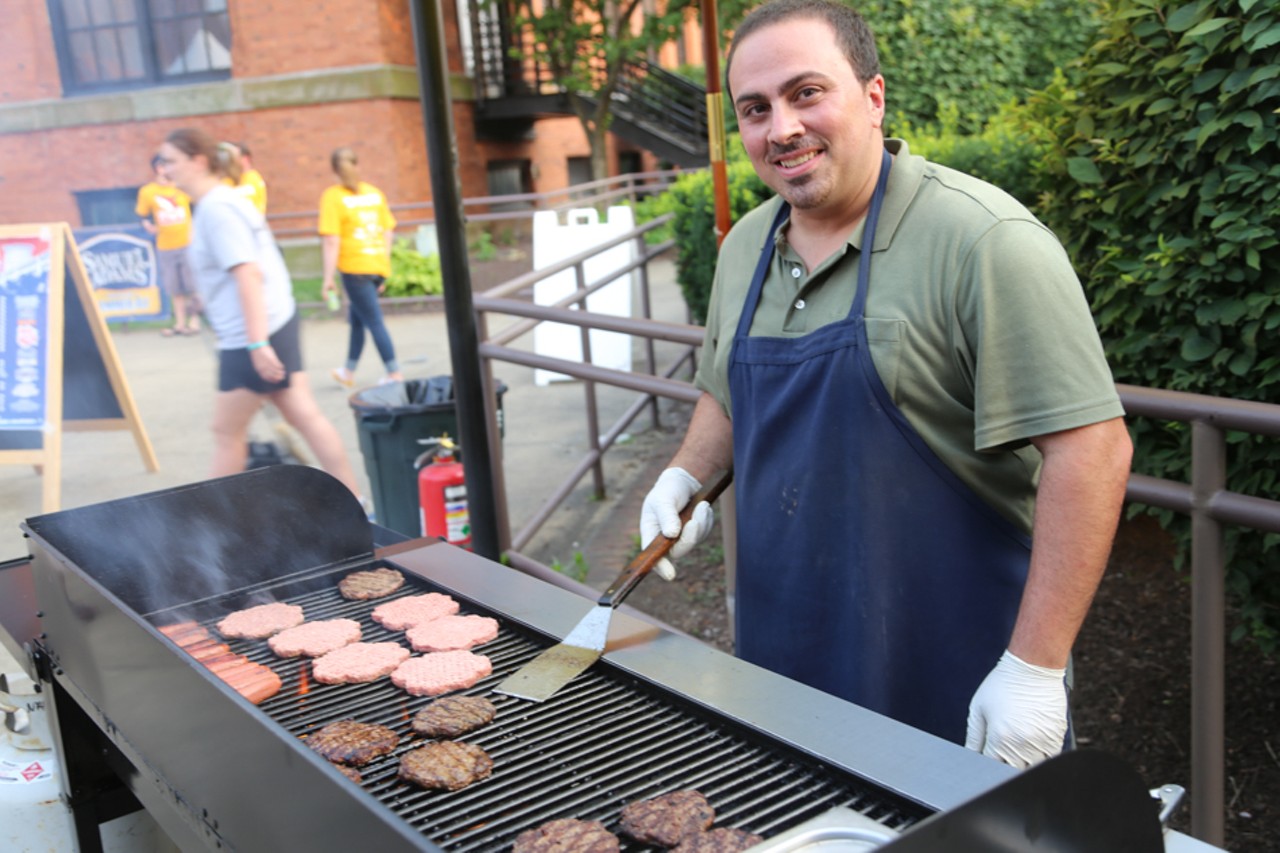 Outdoor grillin' = summer at Red, White, and Brew Music Festival, photo by Emanuel Wallace.
