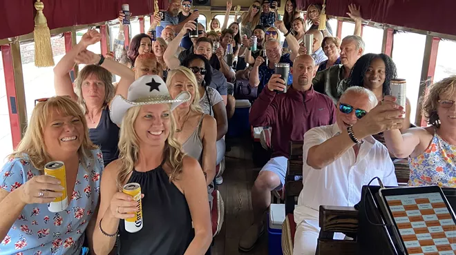 Image: Funny Bus Comedy City Tour