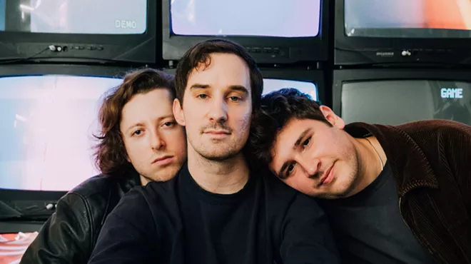 Image: Gooseberry w/ Whiffler, Fawx