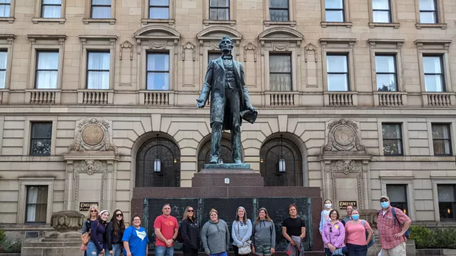 Image: Guided Walking Tour: Downtown Highlights