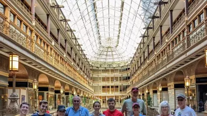 Image: Guided Walking Tour: Downtown Highlights