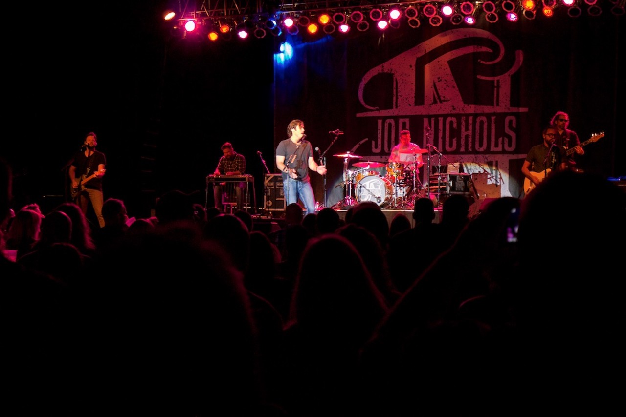 Joe Nichols Performing at Hard Rock Live