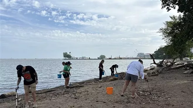 Image: July Beach Cleanup with @CLEAquarium
