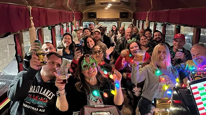 Image: Lights & Laughs Holiday Tours