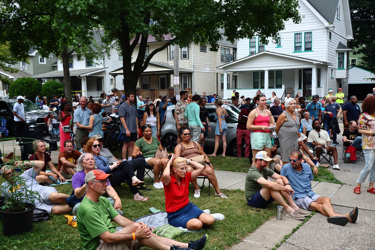 Photos Despite Rain Concerns, Larchmere Porchfest Rocked On Without