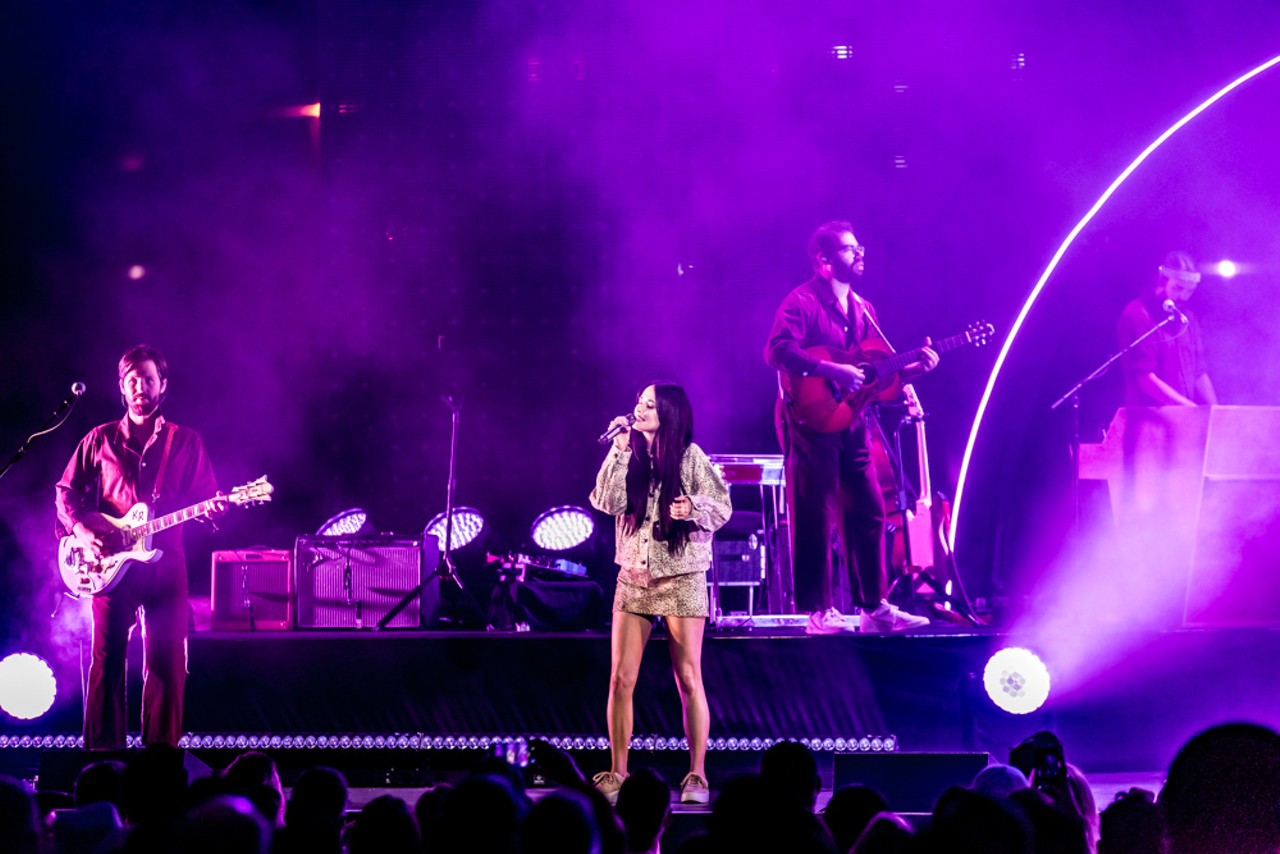 Photos From the Kacey Musgraves Concert at Jacobs Pavilion at Nautica