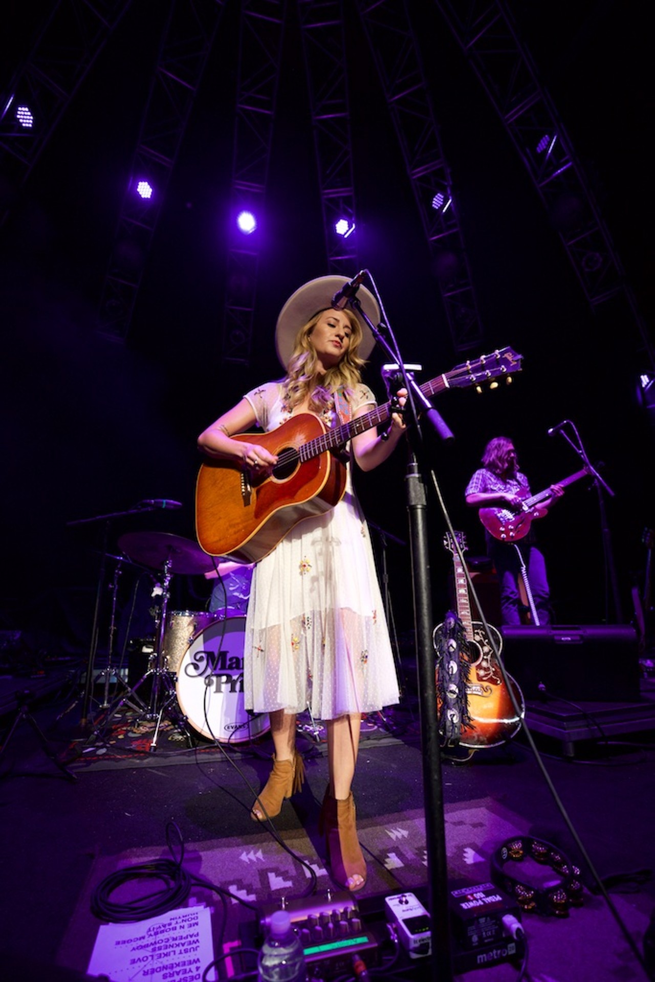 Photos of  Chris Stapleton, Margo Price and Brent Cobb Performing at Blossom